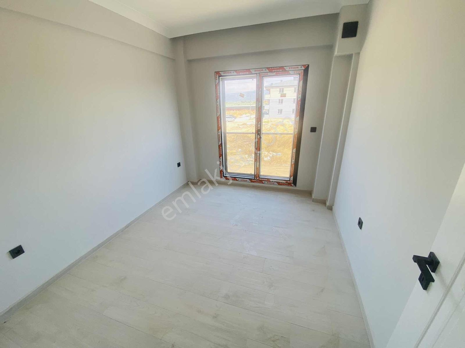 Prestijden Ultra Lüxs Geniş Balkonlu Ara Kat Sıfır 1+1. Daire - Görsel 5