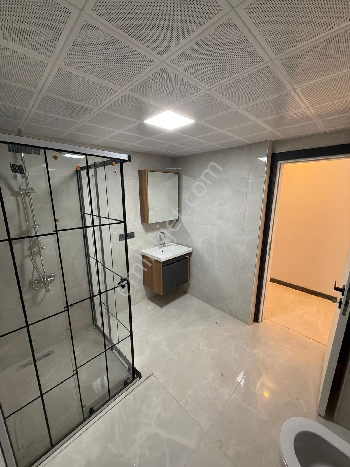 Kemalpaşa Mah'de Yüksek Giriş Kat 2+1 95 M² Daire Balkonlu - Görsel 5
