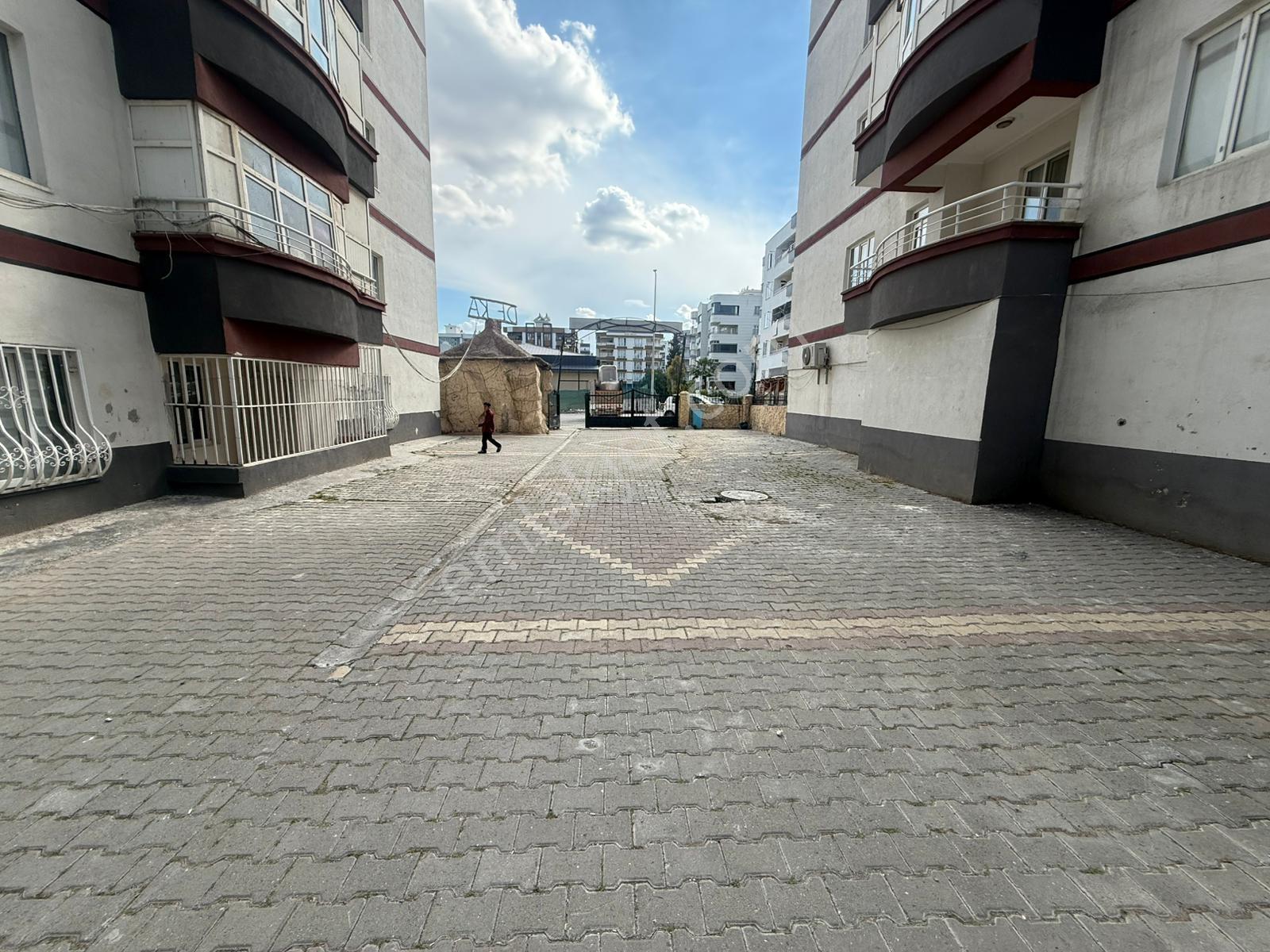 Yaşarsoy Gyo'dan K.köprü Akbayır Mah'de Deka-2 Sitesi 4+1 Daire - Görsel 3