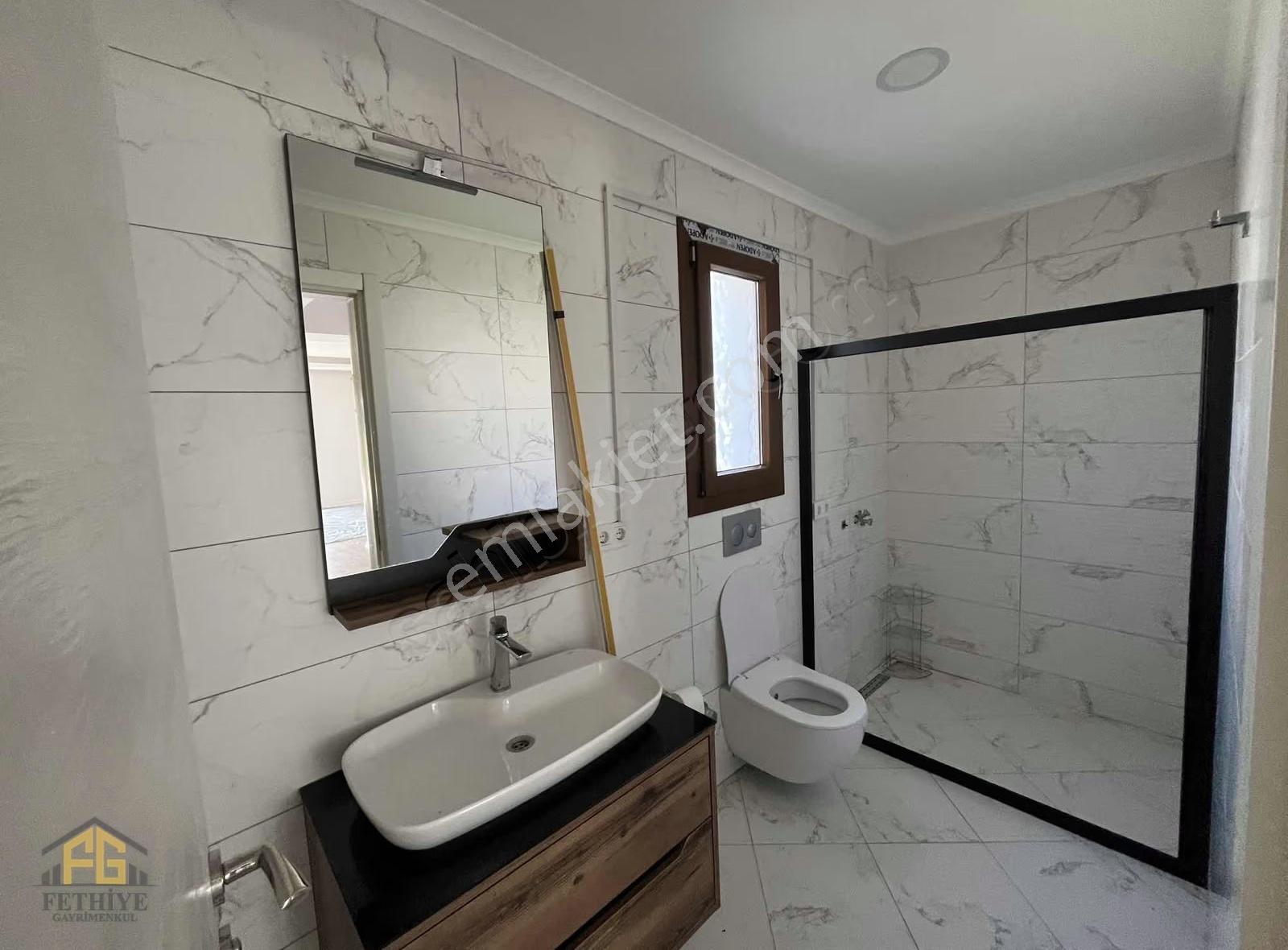 Yeşilüzümlüde Kiralık 4+1 Müstakil Eşyasız Villa - Görsel 16