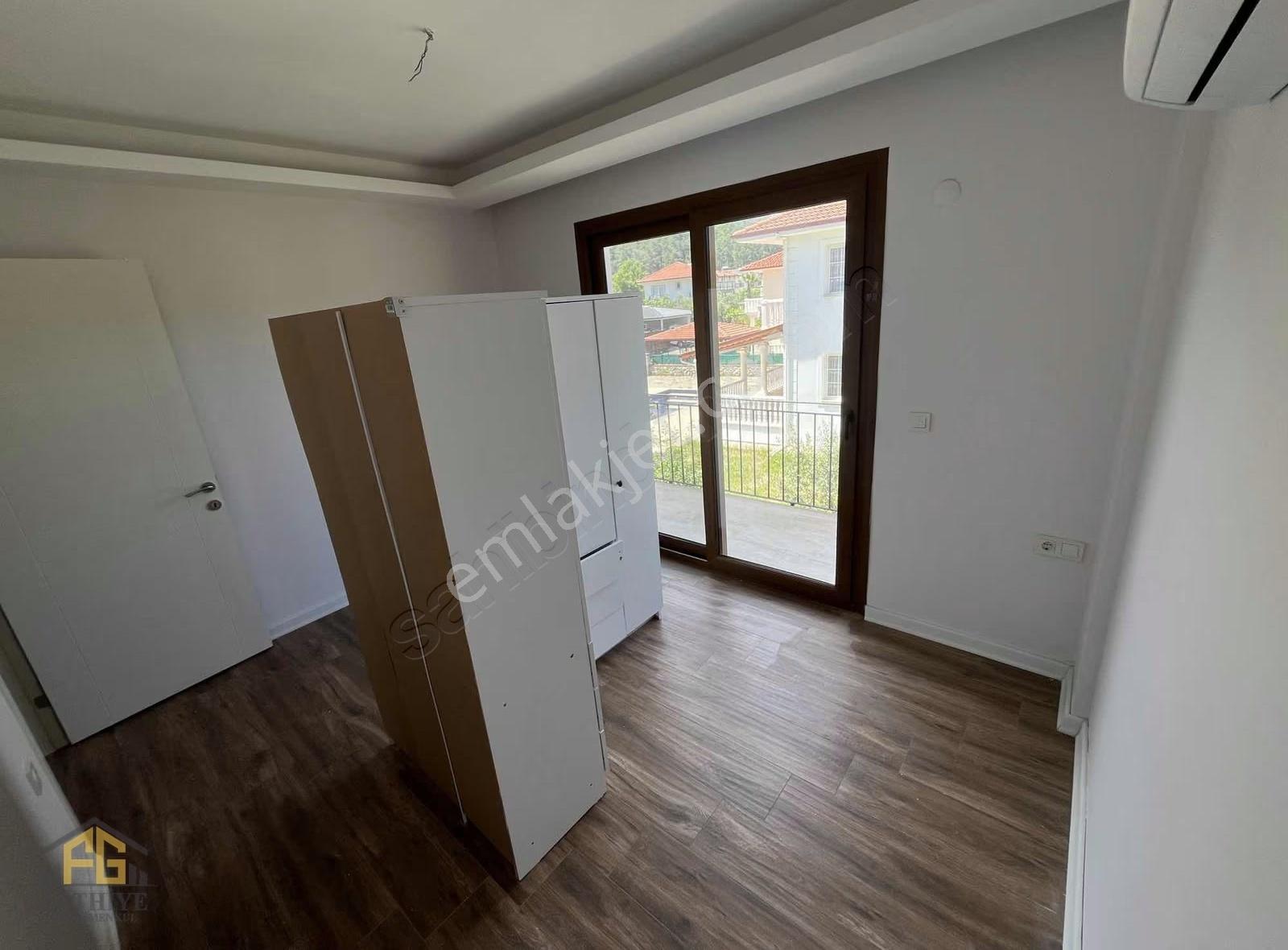 Yeşilüzümlüde Kiralık 4+1 Müstakil Eşyasız Villa - Görsel 4