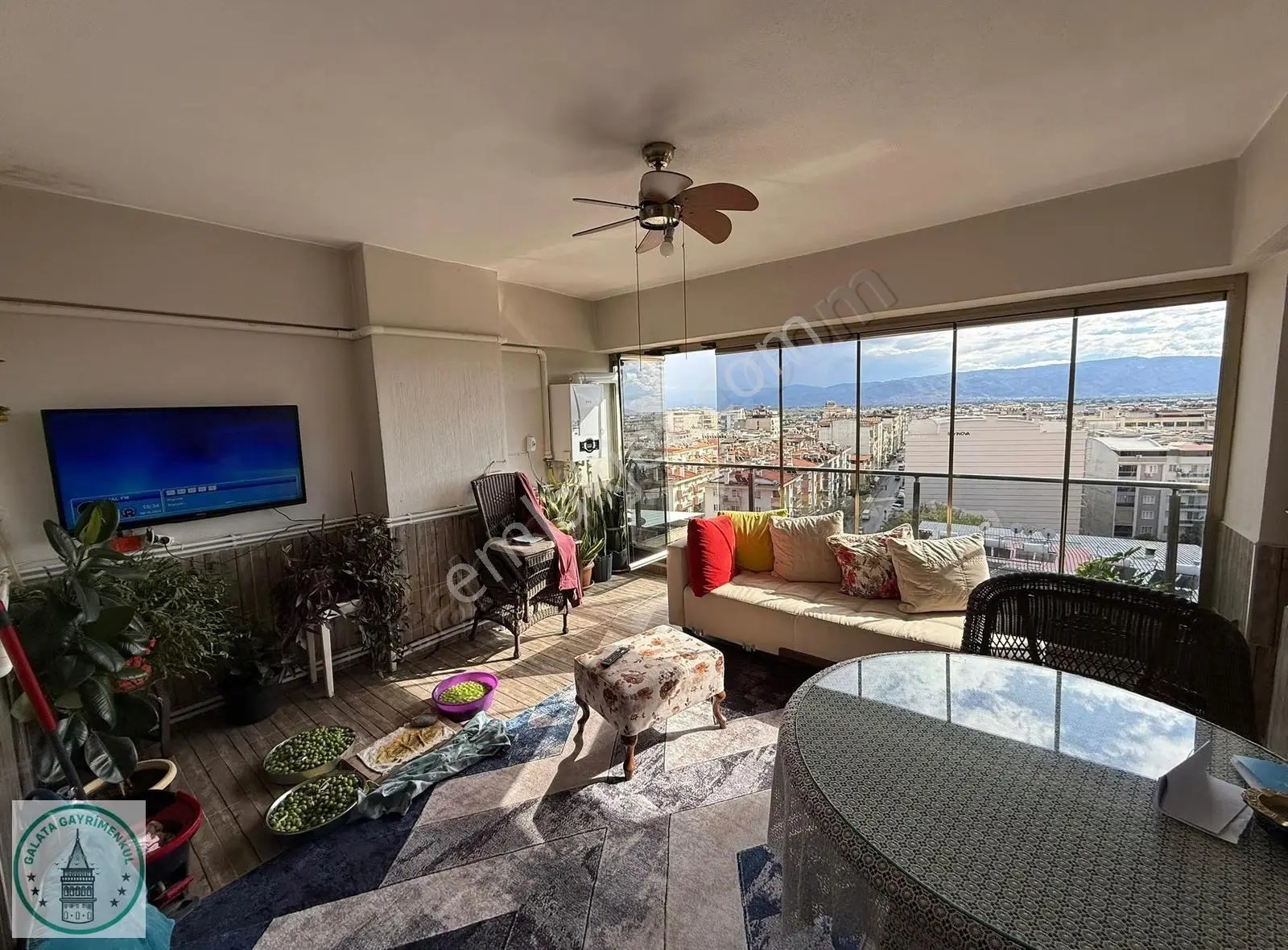 Galata,dan Aydın İncirliova Mah,de 240 M² 4+1 Dubleks Daire
