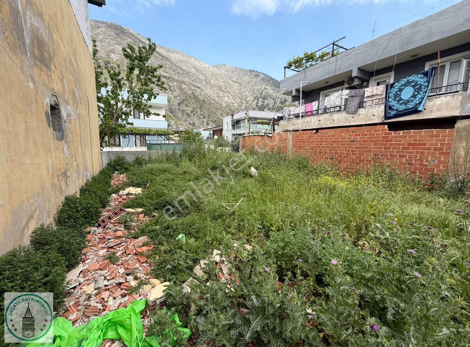 Galata,dan Söke Sazlıköy Mah,de 214 M² Konut İmarlı Arsa