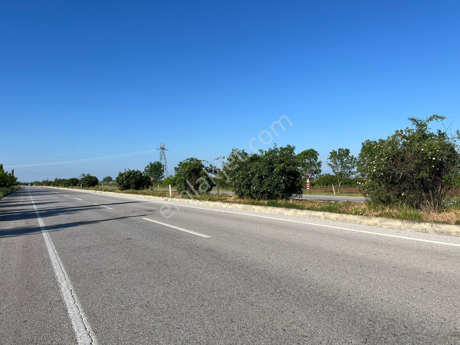 Merkezi Konumda Kavaklıda Yola Cepheli Satılık Tarla - Görsel 22