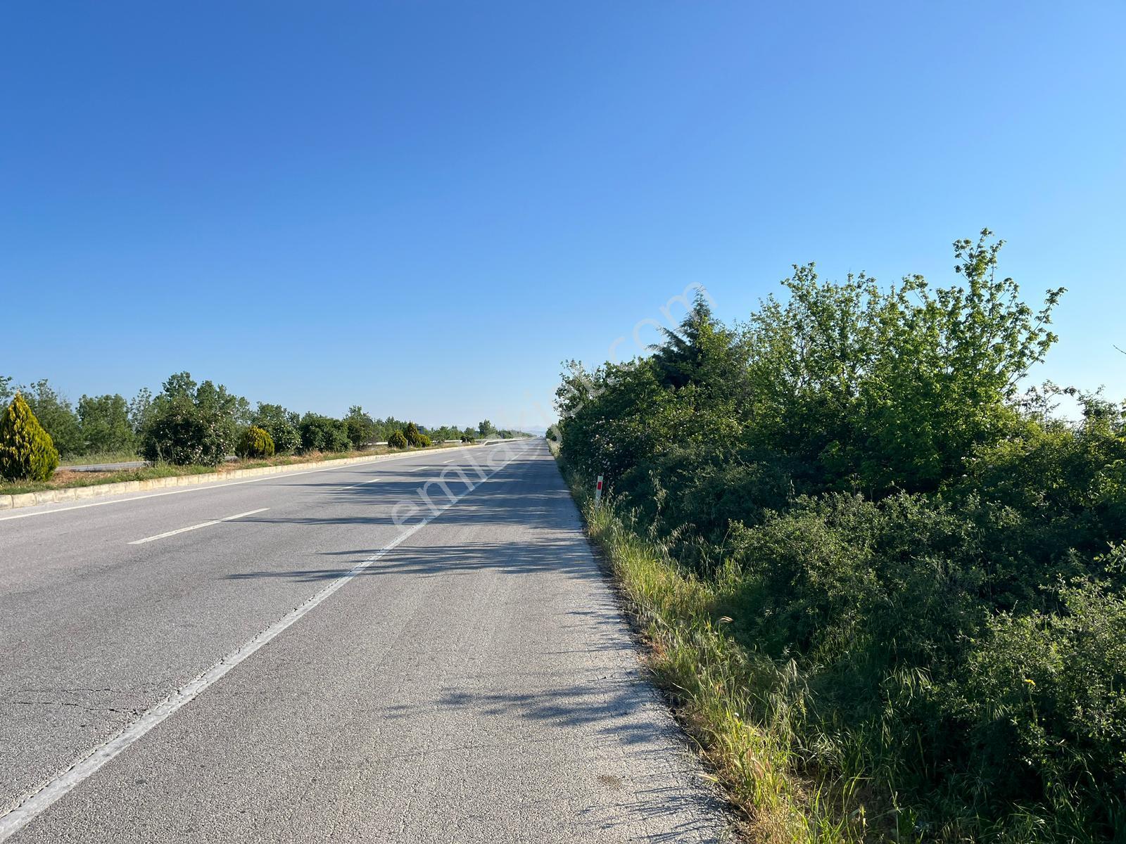 Merkezi Konumda Kavaklıda Yola Cepheli Satılık Tarla - Görsel 29