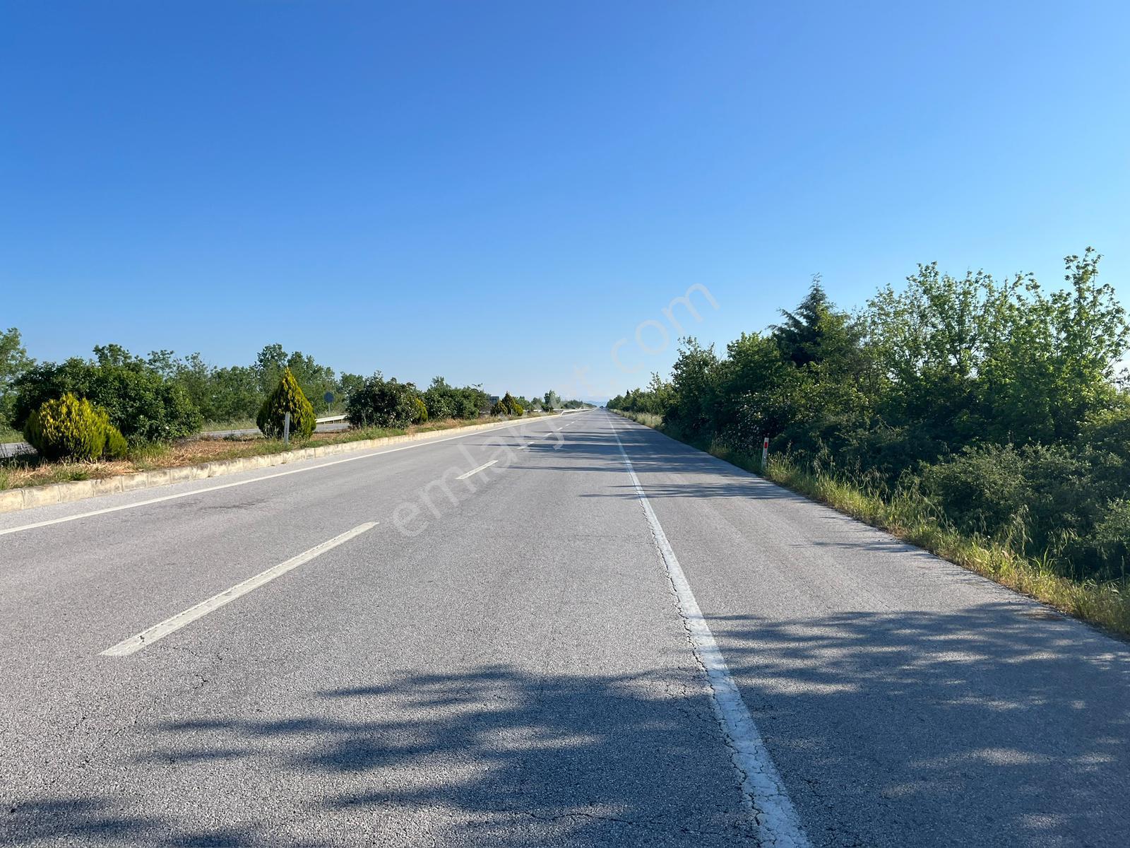 Merkezi Konumda Kavaklıda Yola Cepheli Satılık Tarla - Görsel 25
