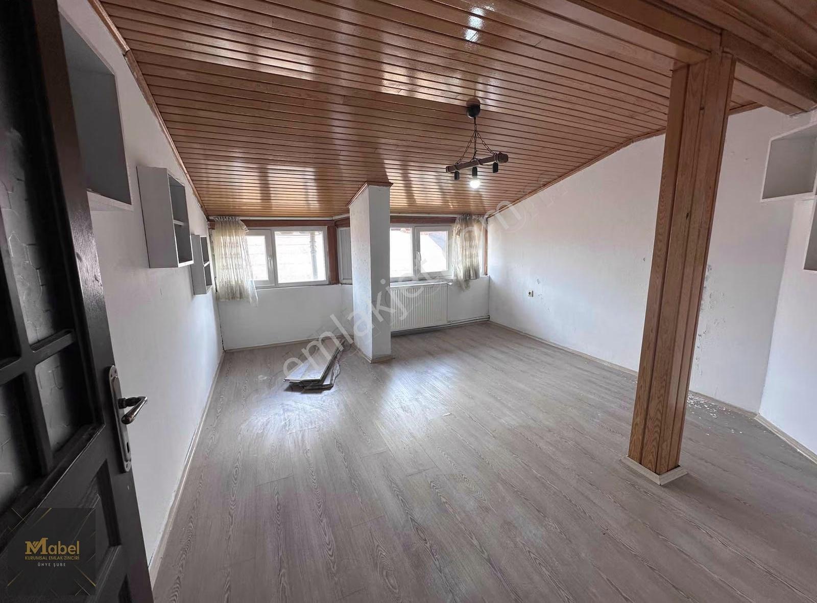Mabelden Merkezi Konumda Dubleks 6+1 Ayrı Mutfak Kiralık Daire - Görsel 8