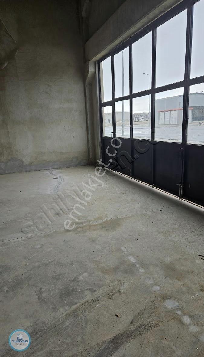 Şokkk Fiyat Toki Meram Sanayide 64 Bin Taksit İle 200m2 Dükkan - Görsel 5