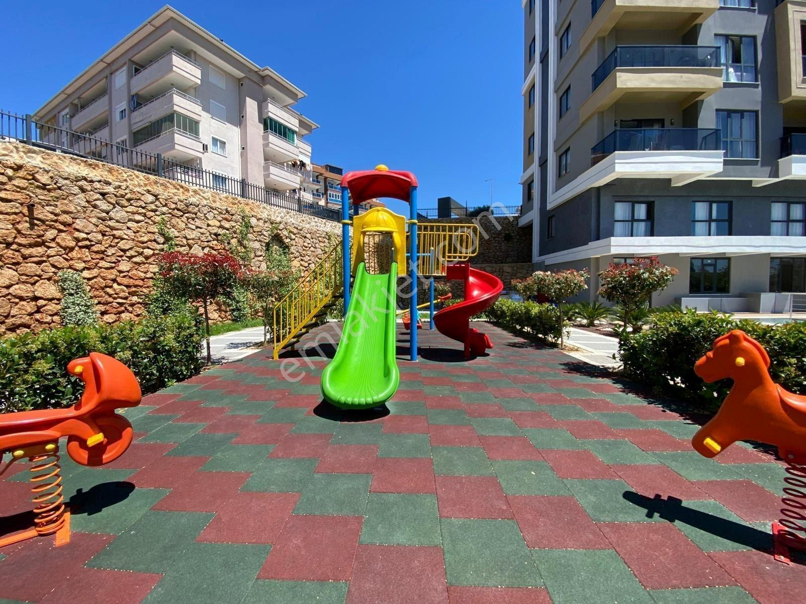 Alanya Tosmur’da Deniz Manzaralı Ve Vatandaşlığa Uygun 2+1 Satılık Daire - Görsel 19