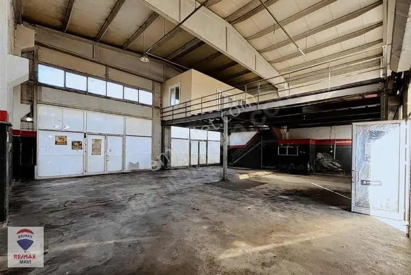 Ömer Esen'den Kss De 300 M² Çift Cepheli , Satılık Çift Dükkan