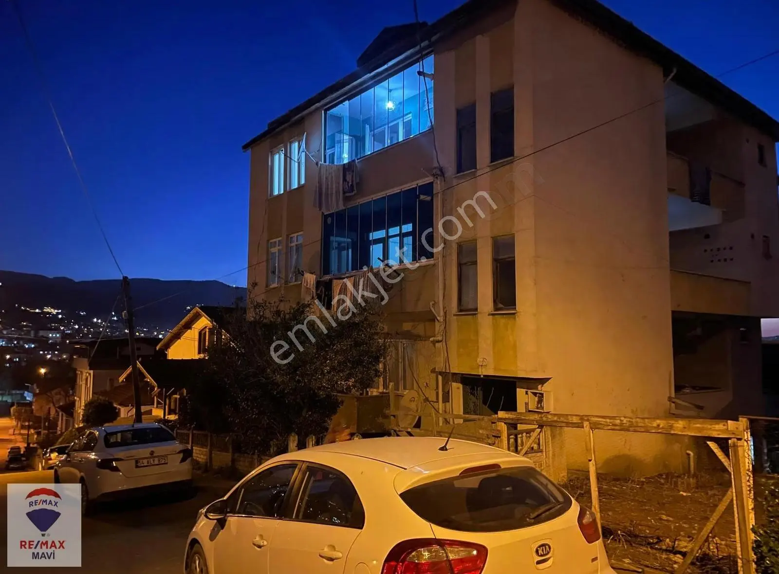 Remax Mavi'den Sapanca Göl Mahallesi'nde 1+1 78m2 Satılık Daire