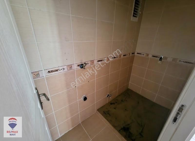 Remax Mavi'den Korucuk'ta Zemin Üstü Geniş Ve Kullanışlı 1+1 - Görsel 11
