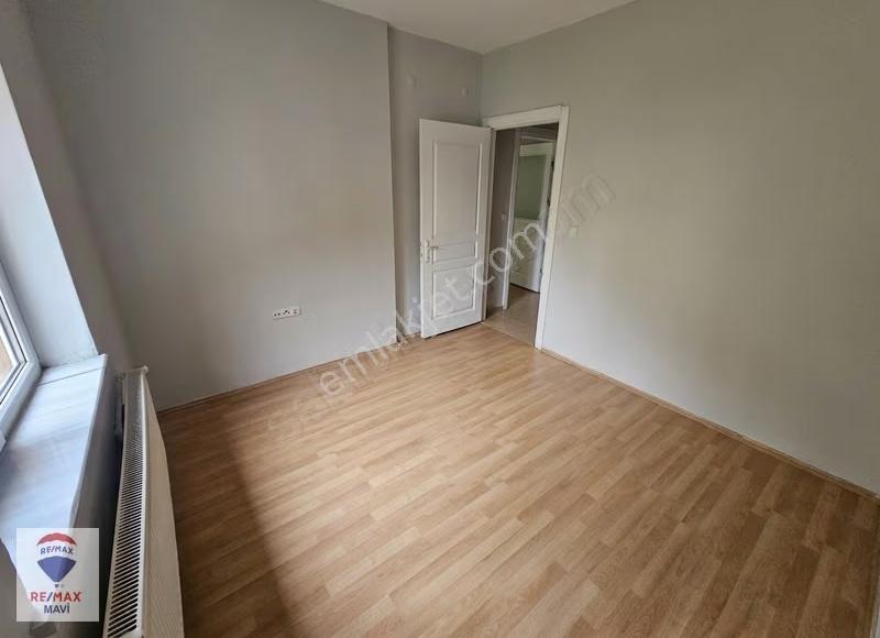 Remax Mavi'den Korucuk'ta Zemin Üstü Geniş Ve Kullanışlı 1+1 - Görsel 3