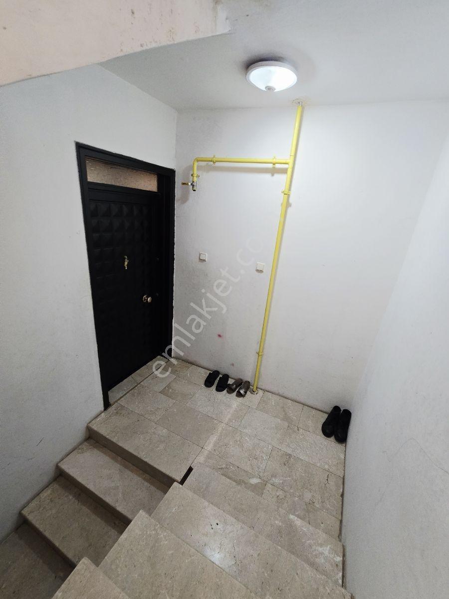 Aktif'ten Yeşilevler'de Daire Takaslı 3 Katlı Müstakıl Satılık - Görsel 32