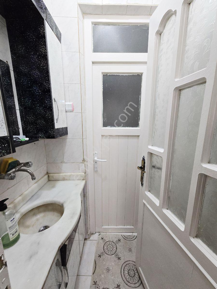 Aktif'ten Yeşilevler'de Daire Takaslı 3 Katlı Müstakıl Satılık - Görsel 28