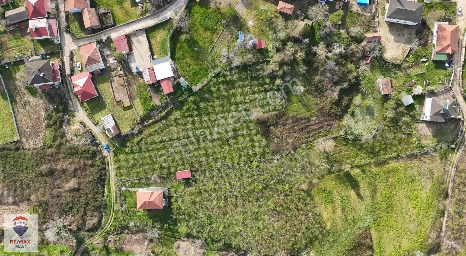 Karasu'da İmar Sınırında, Yatırımlık 2.300 M² "altın Değerinde" - Görsel 2