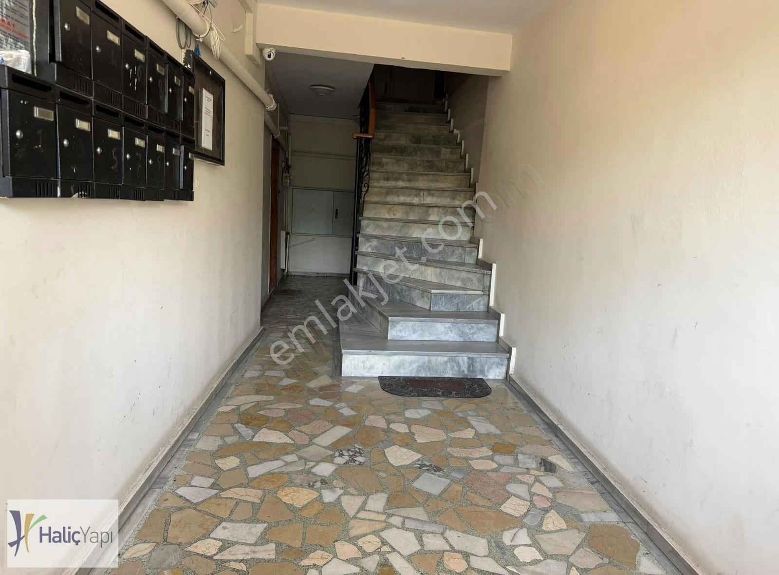 Eski Şişli Etfal Yanı 3+1 Bakımlı Masrafsız Geniş Daire - Görsel 8