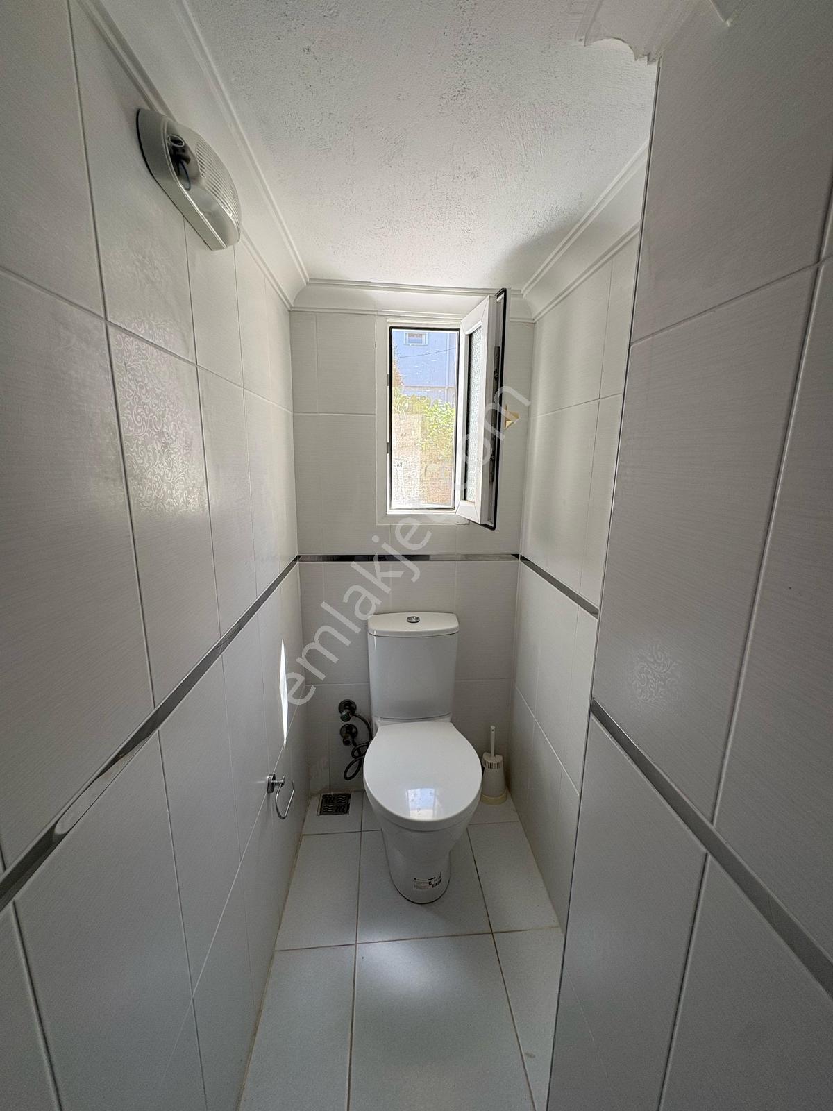 Özgün Gm'den - Çeşme, Germiyan, Hayat Sitesi Satılık 3+1 Yazlık - Görsel 25
