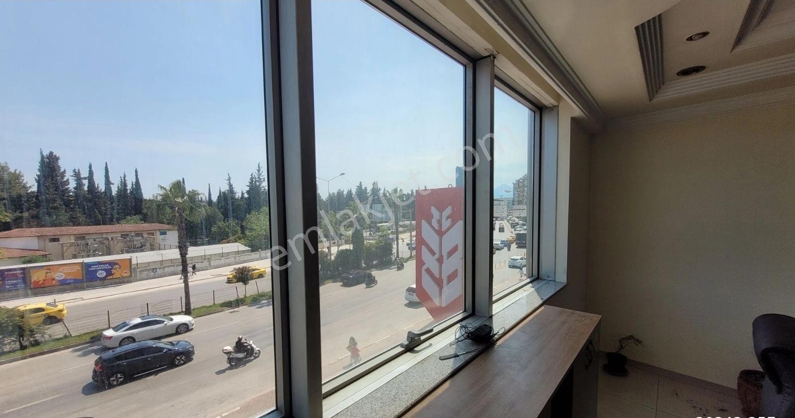 Cadde Üzeri Plazada Kiralık 2+1 Ofis - Görsel 12