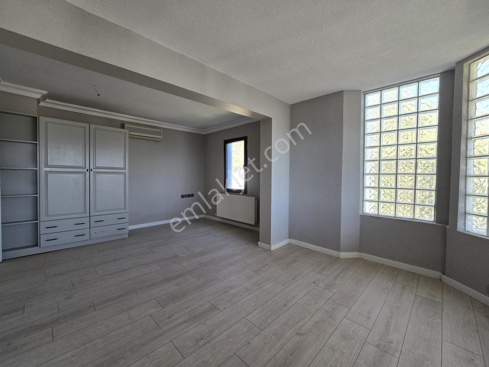 Bodrum Konacık'ta Kiralık Denız Manzaralı, 5+2 Genış Bahçelı Vıl - Görsel 9