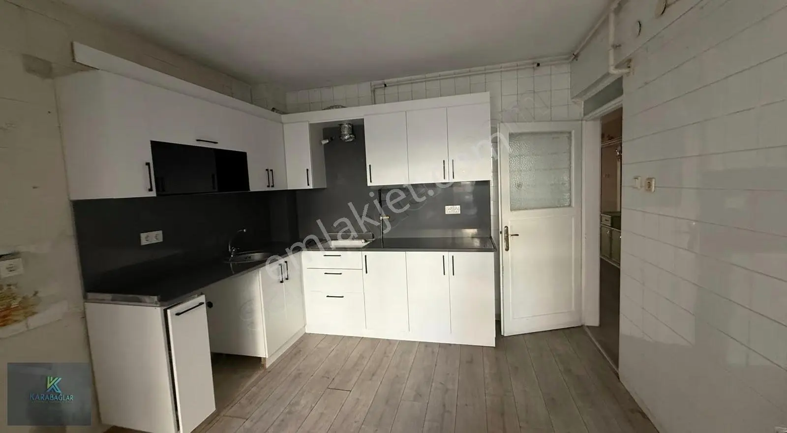 Bozyaka'da Doğalgazlı, 3+1, Ara Kat Kiralık Daire - Görsel 7