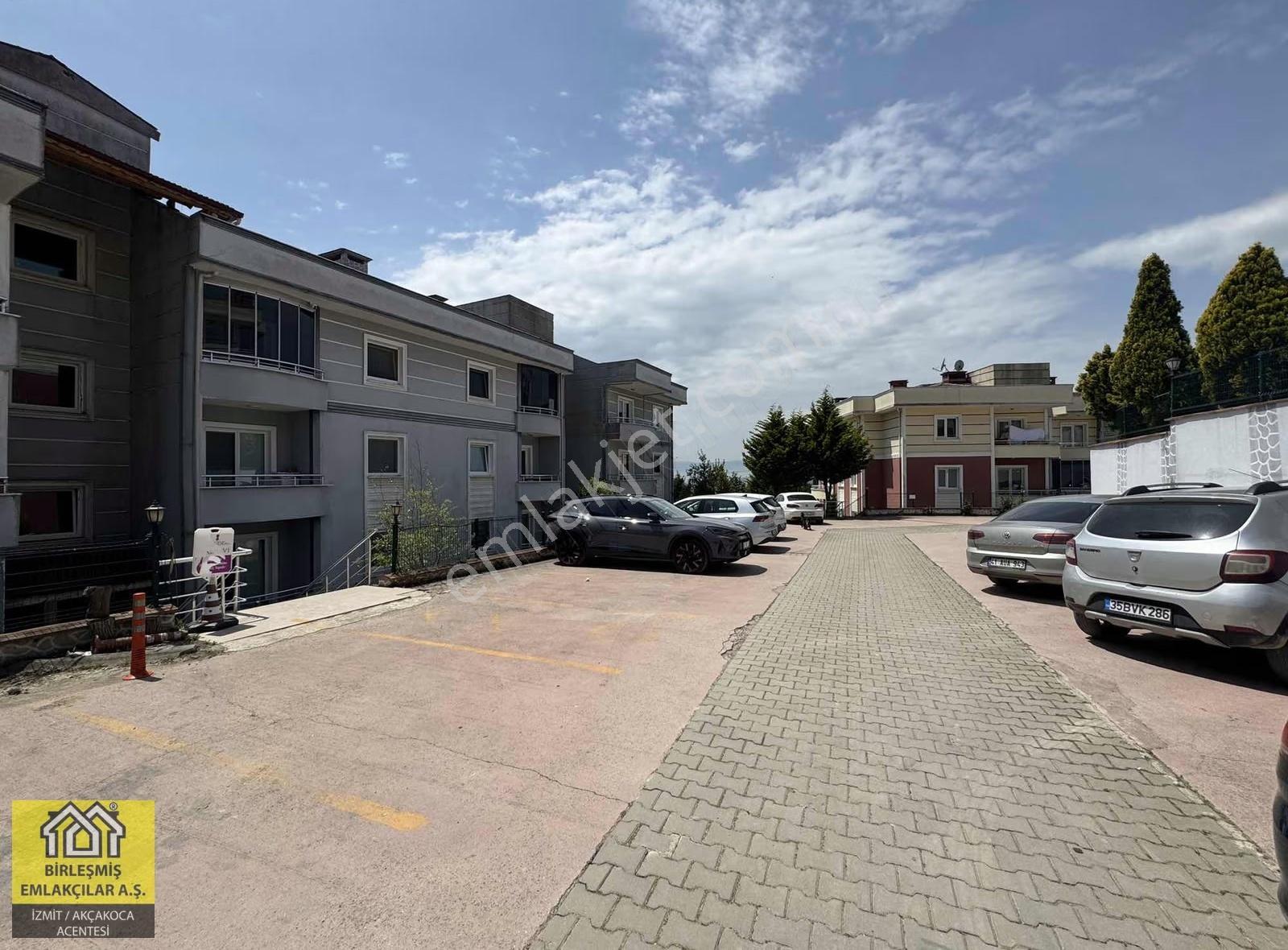Çayırköy Doğa Park Evlerinde Eşyalı Geniş Doğa Man.1+1kiralık - Görsel 3