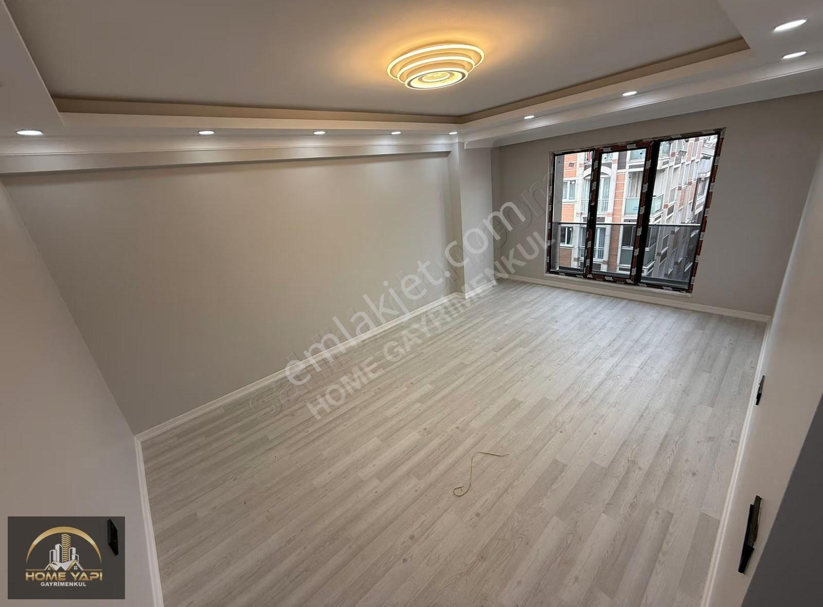 Home'dan Ordu Caddesi Üzerinde Satılık 2+1 Sıfır Köşebaşı Daire.