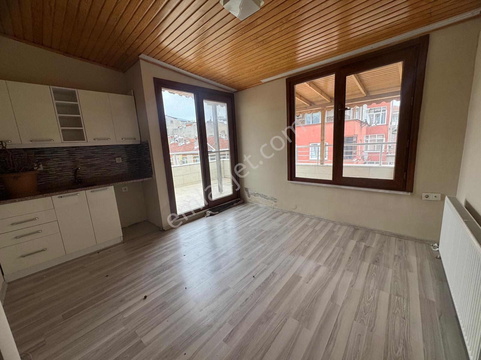 Tuğra'dan Bağlarbaşı Mahallesinde Satılık İskanlı Dublex Daire - Görsel 24