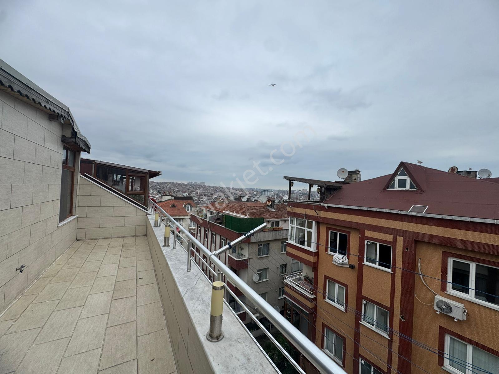 Tuğra'dan Bağlarbaşı Mahallesinde Satılık İskanlı Dublex Daire - Görsel 18