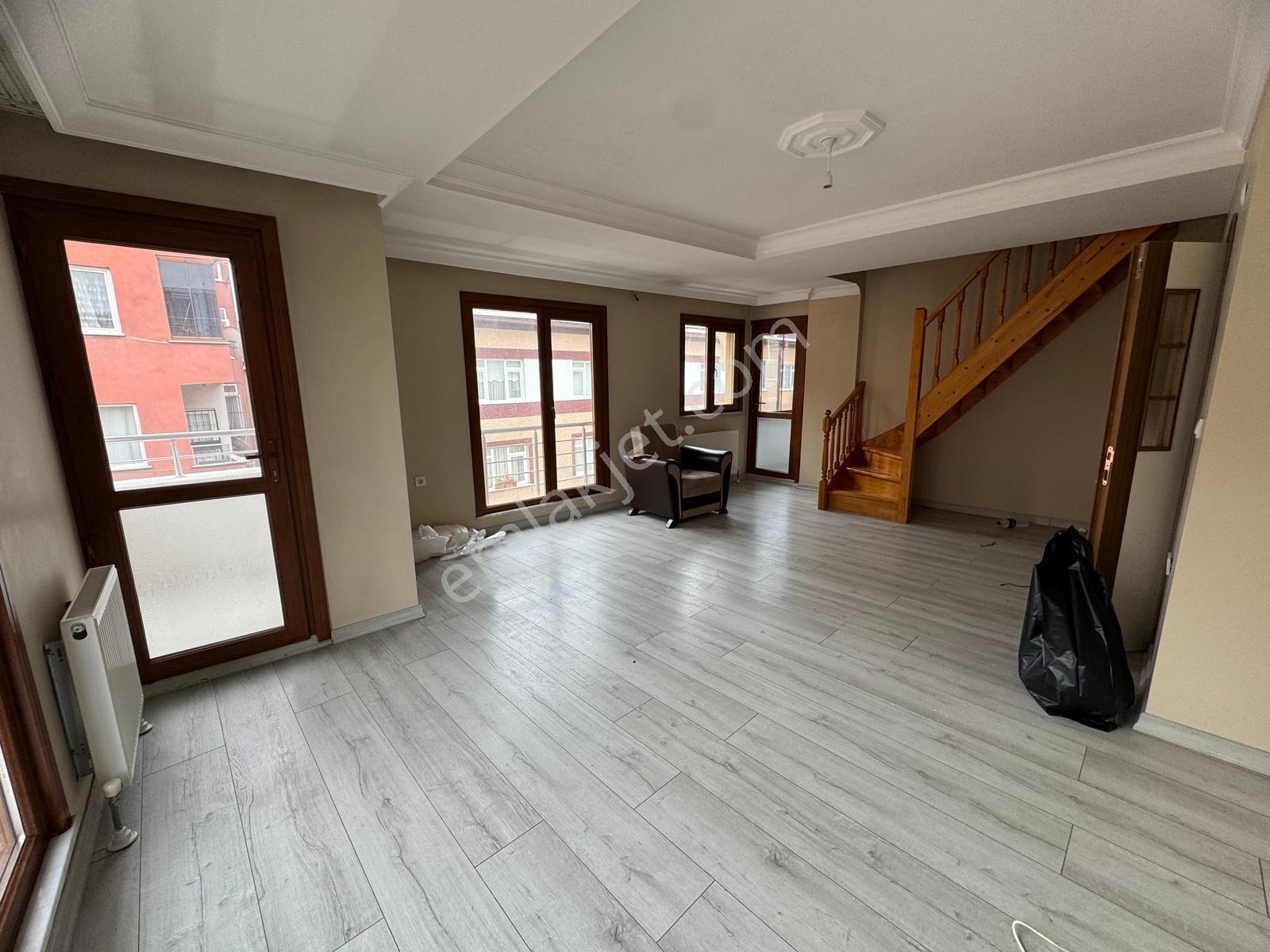 Tuğra'dan Bağlarbaşı Mahallesinde Satılık İskanlı Dublex Daire - Görsel 8