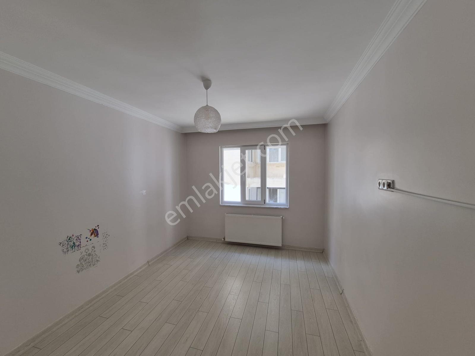 Manisa Şehzadeler Satılık Erler Cad. 3+1 Ful Lüks Ara Kat Daire - Görsel 14