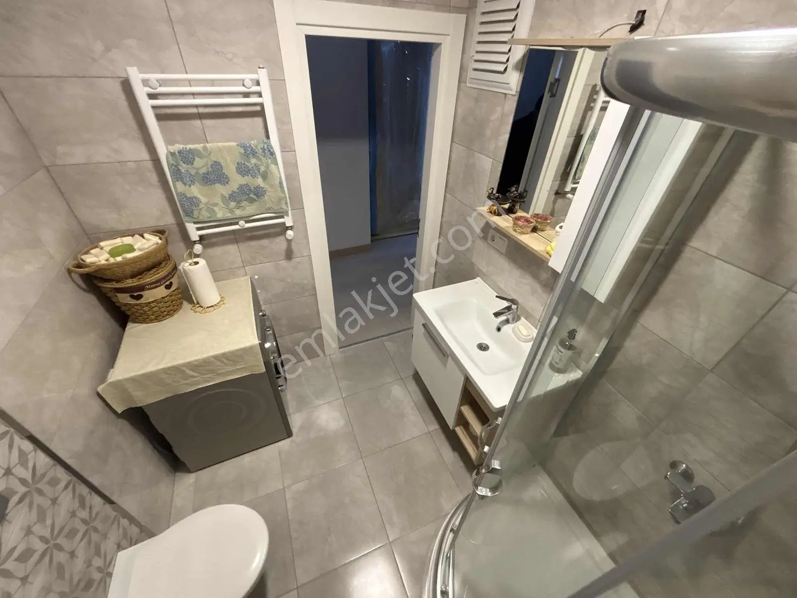 Maltepe Merkezde 3+1 & 95 M2 Satılık Daire - Görünüm 5