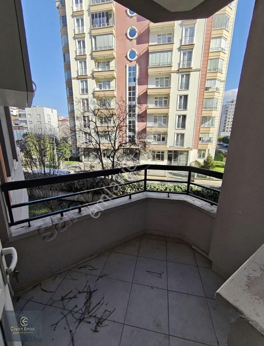Civandan Derebahce Merkezde 3 Balkonlu Havuzlu Siteici - Görsel 15