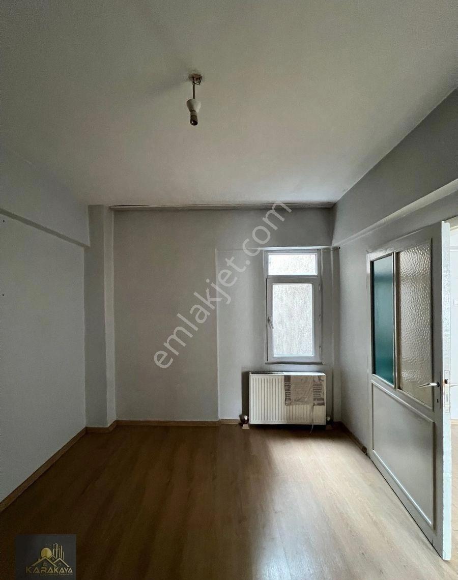 Karakaya Gayrimenkulden Çarşıda Kiralık 3+1 Daire - Görsel 14