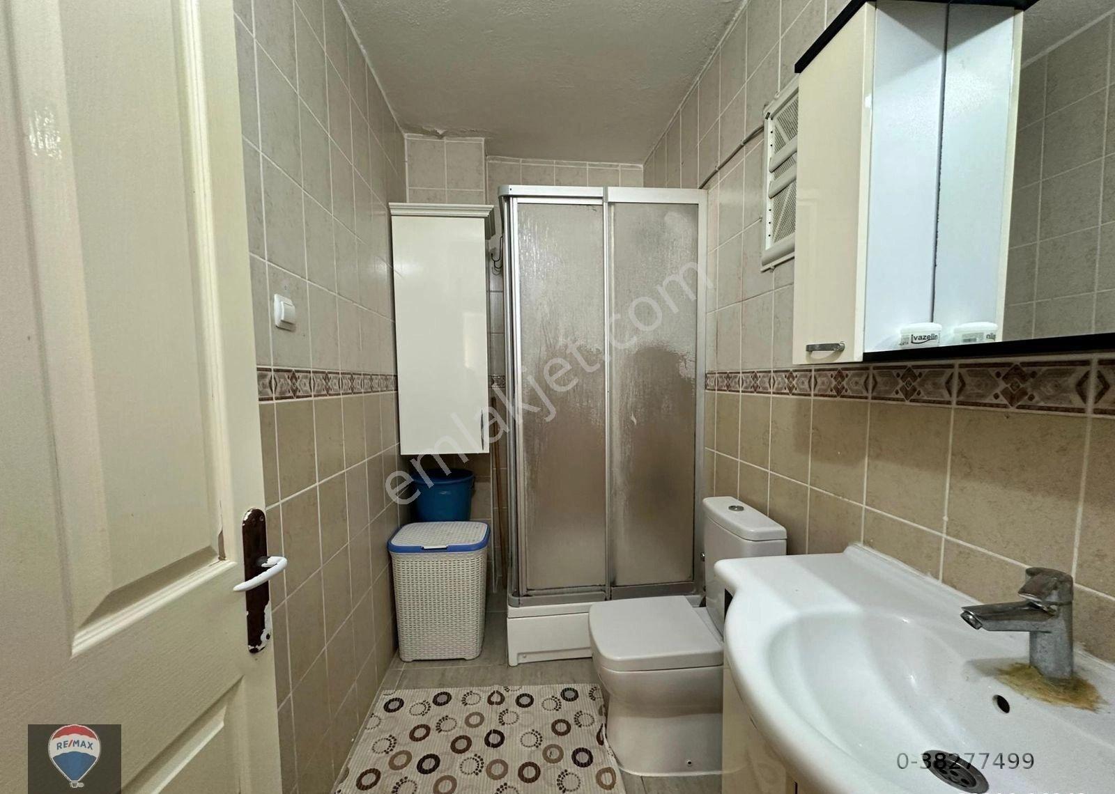 Satılık Güzelçamlı Şehır Merkezınde 3 Oda 1 Daıre - Görsel 8