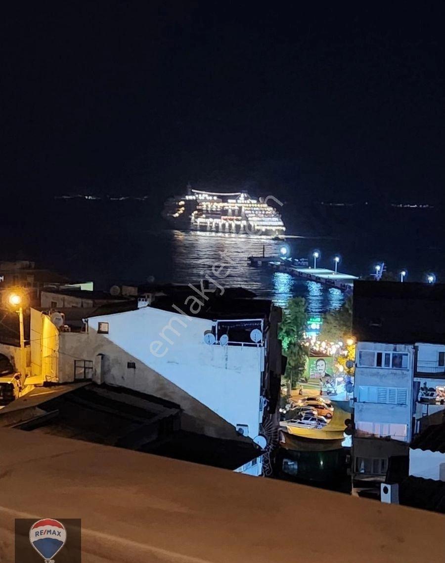 Kuşadası Merkez’de Satılık Lıman Manzaralı Teraslı Şırın 2+1 Eşyalı Daıre - Görsel 9