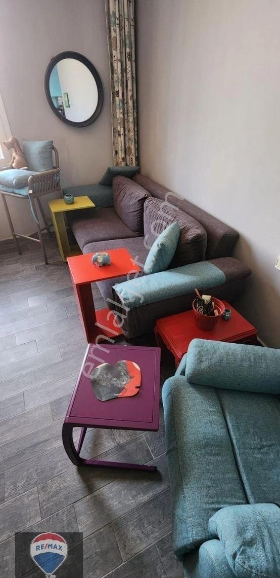 Kuşadası Merkez’de Satılık Lıman Manzaralı Teraslı Şırın 2+1 Eşyalı Daıre - Görsel 12