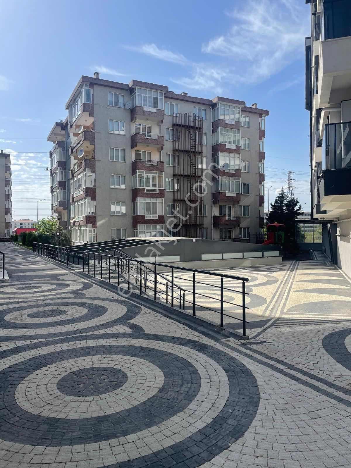 Havuzlu Site 2+1 Fırsat Yatırım - Görsel 8