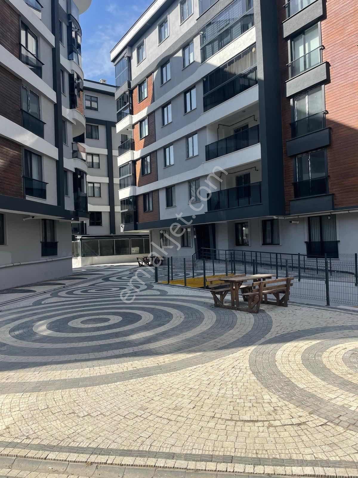 Havuzlu Site 2+1 Fırsat Yatırım - Görsel 9