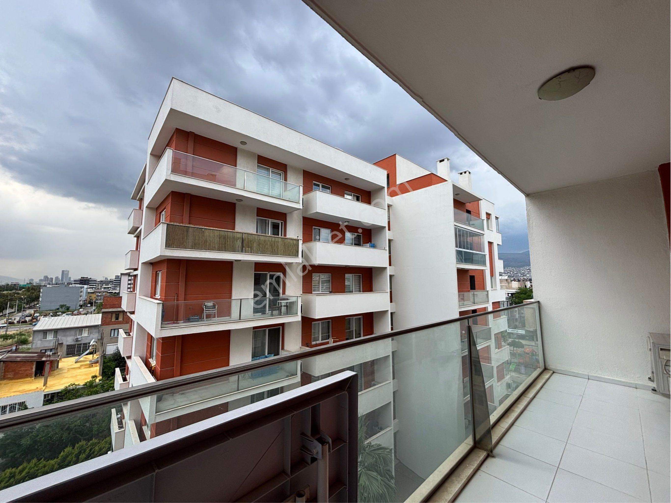 Bornova Myvia’da Havuzlu 7/24 Güvenlikli 1+1 Kiralık Eşyalı Daire - Görsel 29
