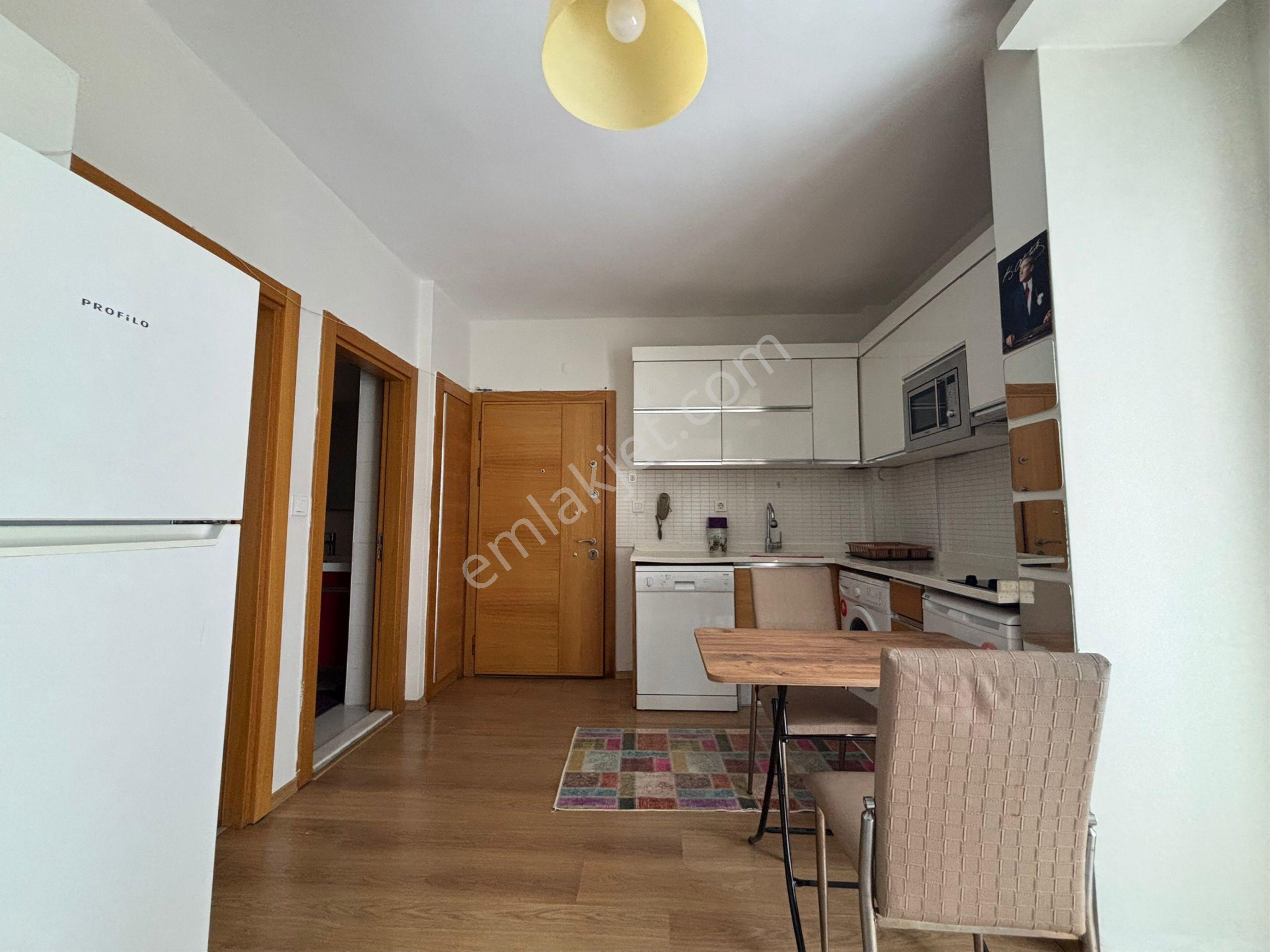 Bornova Myvia’da Havuzlu 7/24 Güvenlikli 1+1 Kiralık Eşyalı Daire - Görsel 28