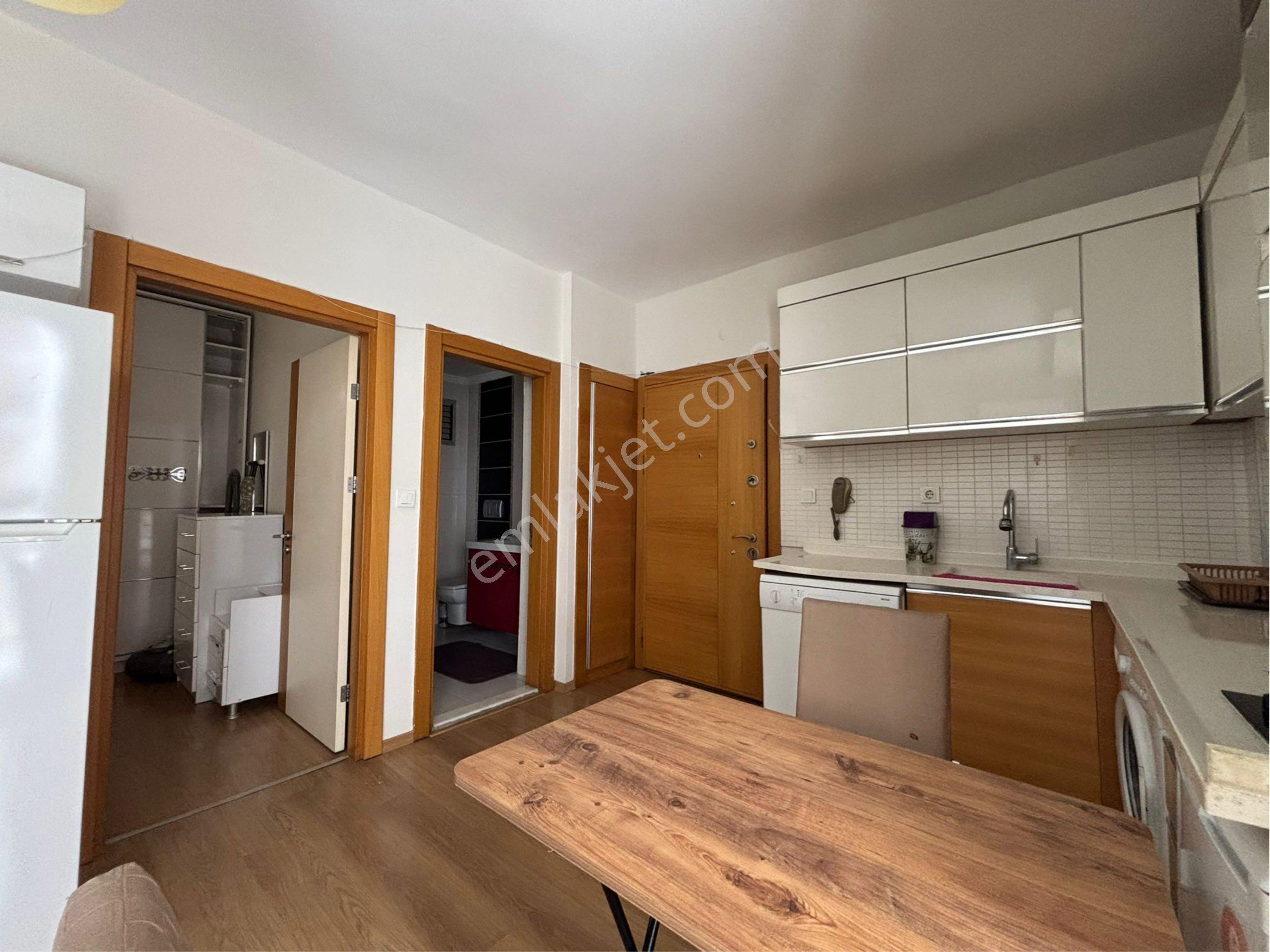 Bornova Myvia’da Havuzlu 7/24 Güvenlikli 1+1 Kiralık Eşyalı Daire - Görsel 25