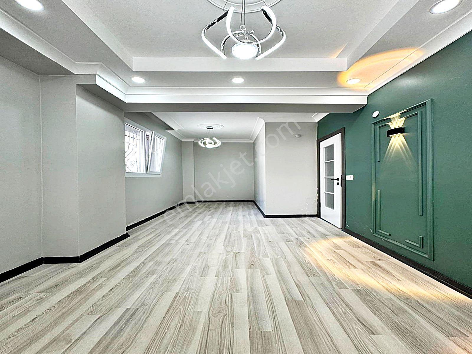Apartment in İstanbul - View 3