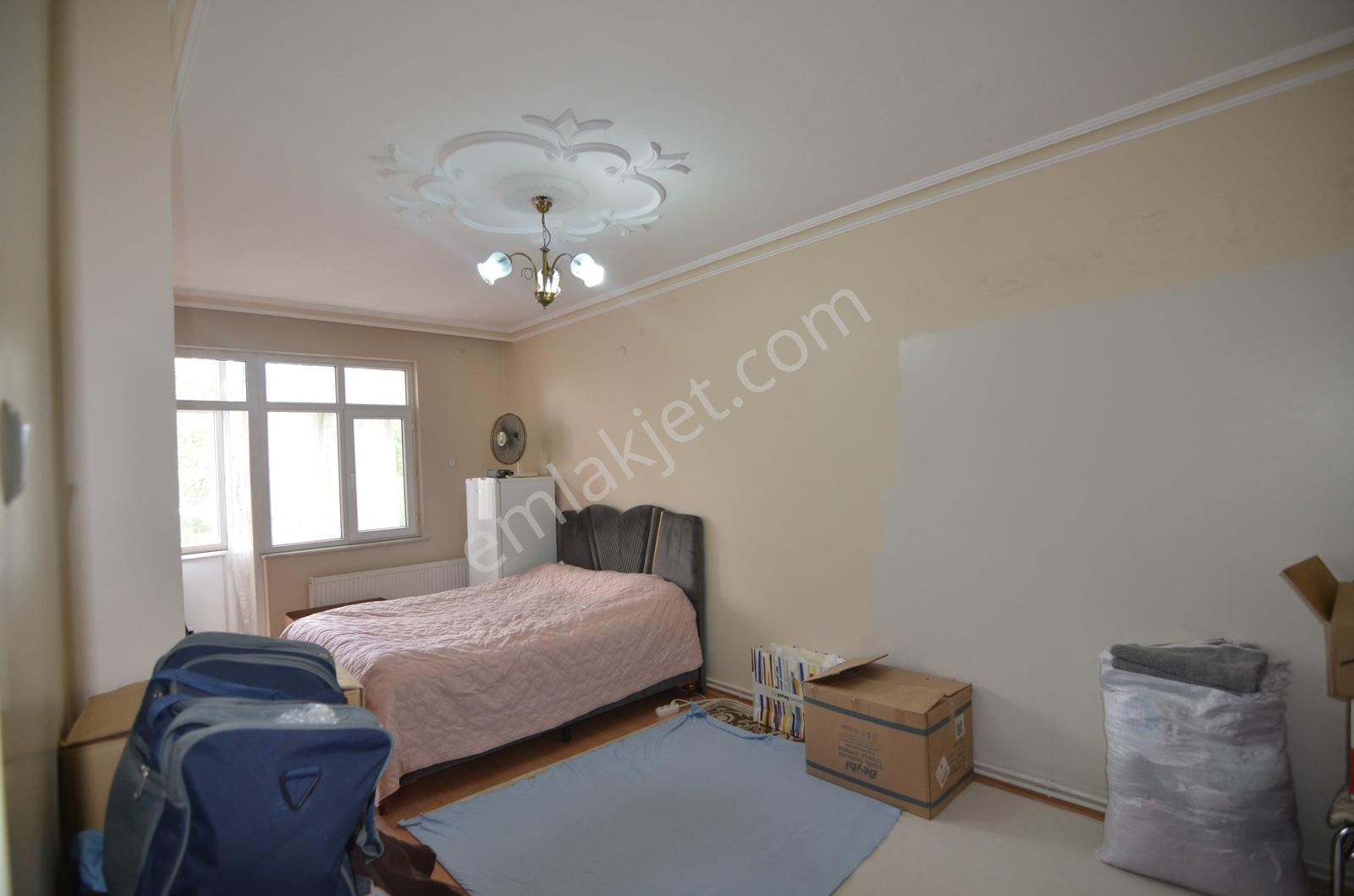 Talha Tozduman'dan İkiz Kuleler&tramvay Yanı Arakat Kiralık 3+1 - Görsel 12
