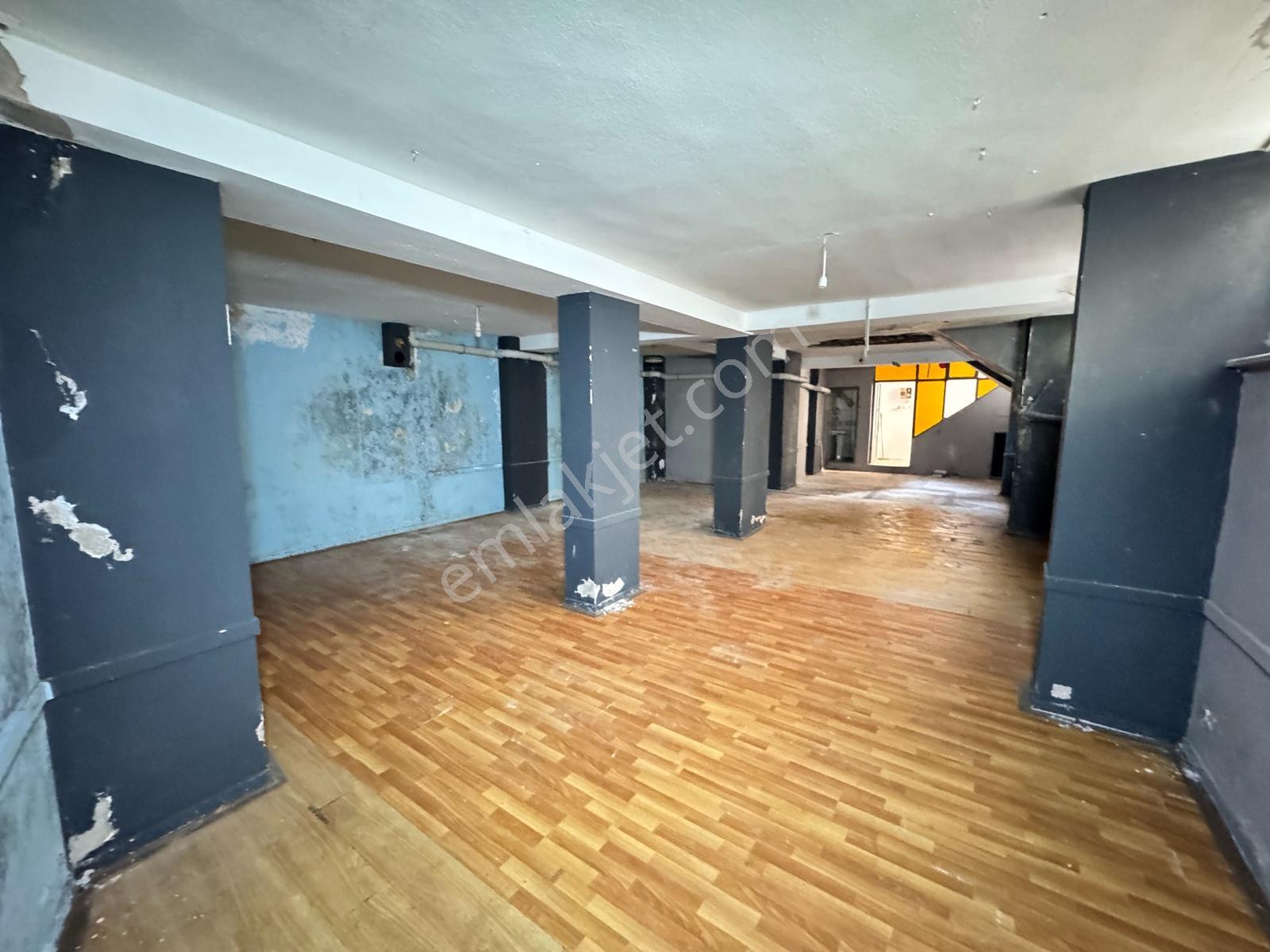 Sevinç'ten Kurtuluş Caddesi Üzerinde Satılık Dükkan & Depo - Görsel 3
