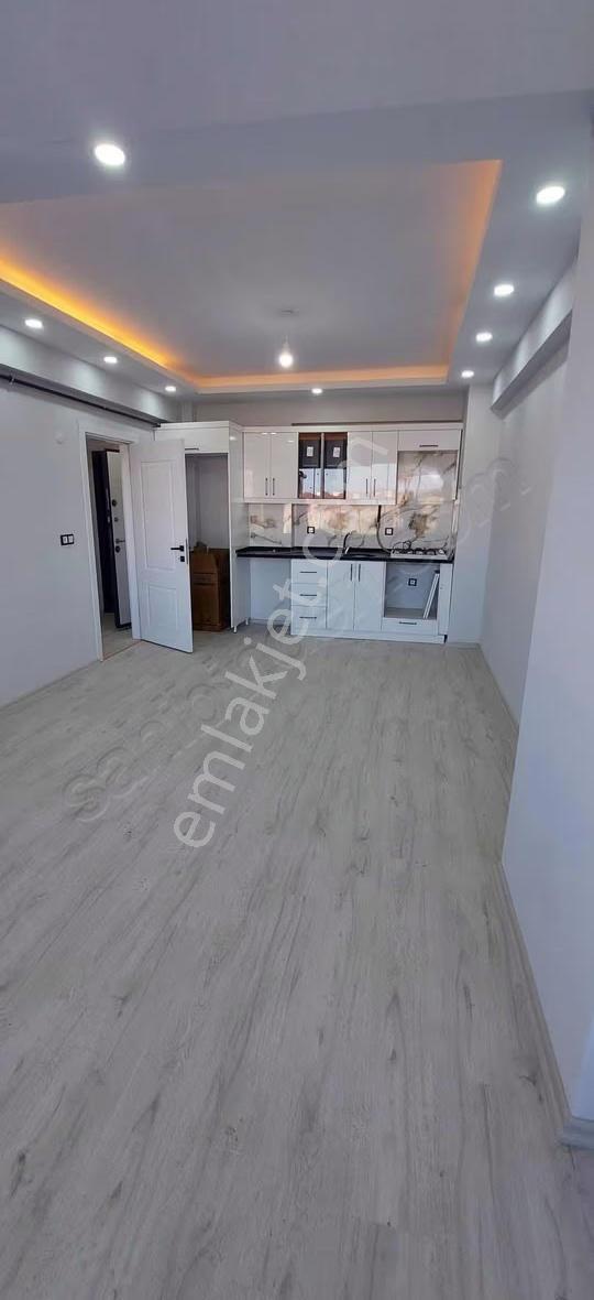 Kapaklı Belediye'de Kiralık 1+1 Daire - Görsel 5