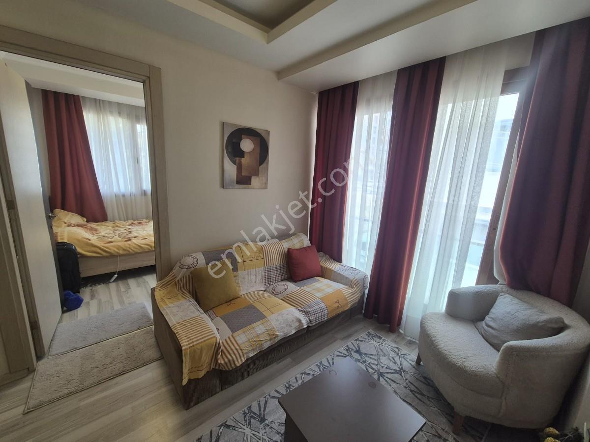 Ünivertise Yakını, Merkezi Konumda Eşyalı 1+1 Satılık Daire - Görsel 18