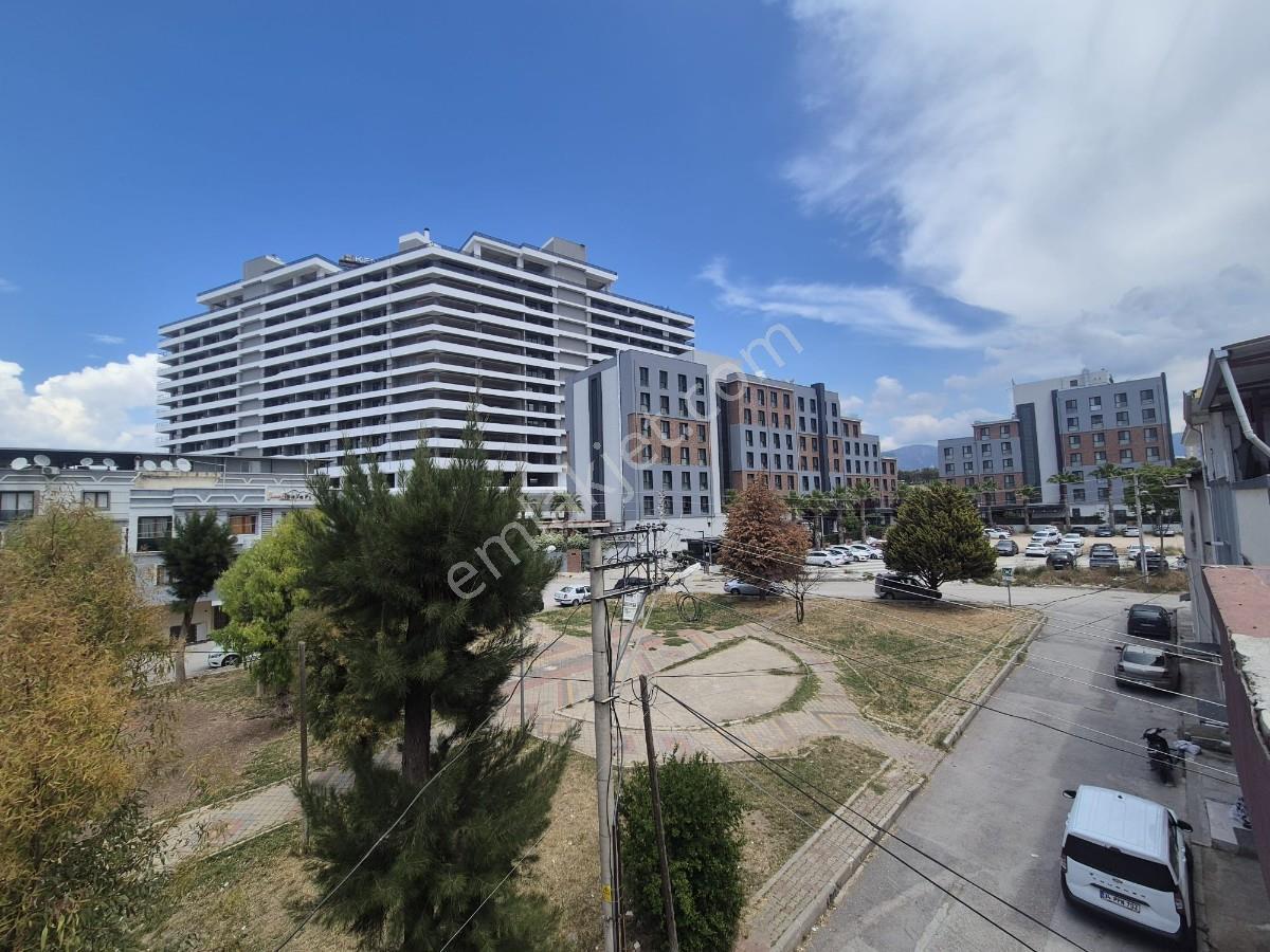 Ünivertise Yakını, Merkezi Konumda Eşyalı 1+1 Satılık Daire - Görsel 12