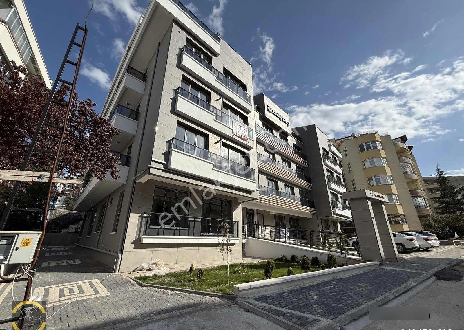 Yıldız İlkbahar Mahallesi Lüks Yerden Isıtma 1+1 Kiralık Daire - Görsel 16