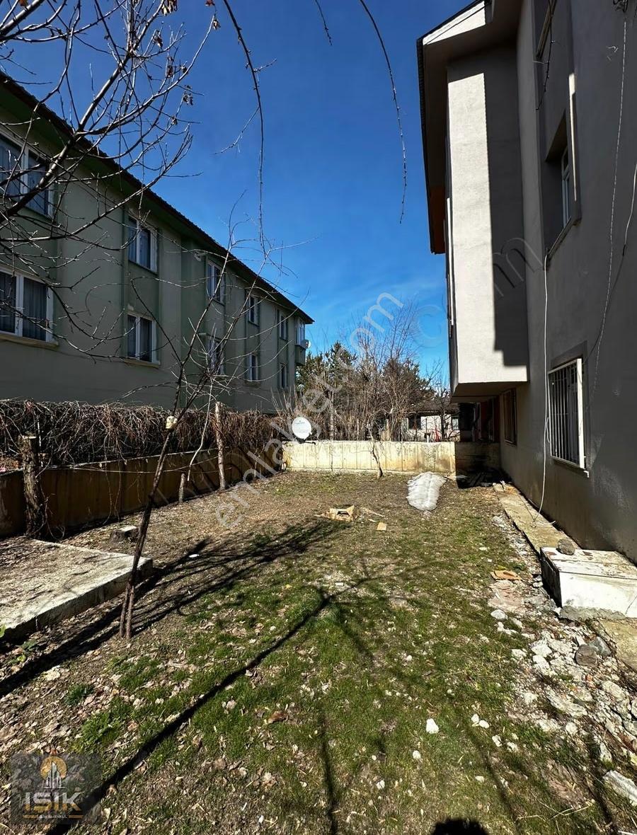Işık Gayrimenkul'den Dadaşkent'te Kiralık 3+1 Dubleks Daire - Görsel 9
